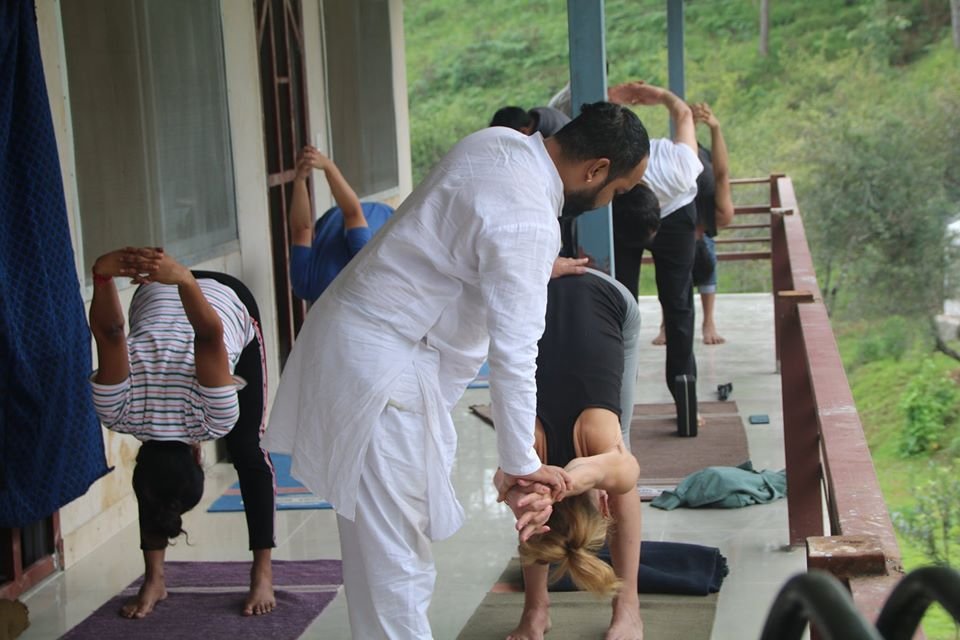 chair-yoga-rishikesh